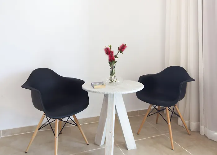 安芙拉套房酒店