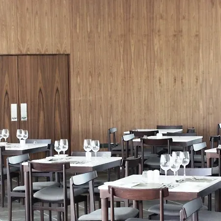 Amphora & 4* 파포스