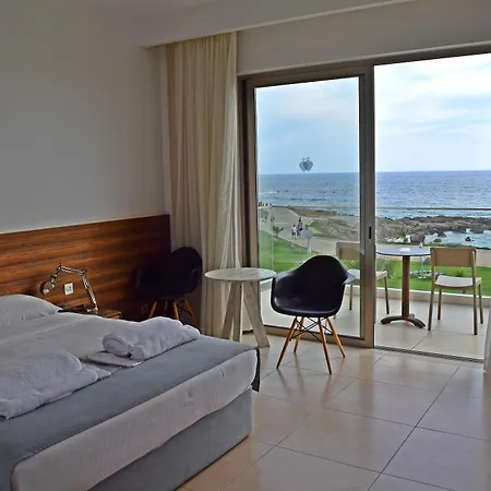 Amphora Hotel&suites 4* Paphos