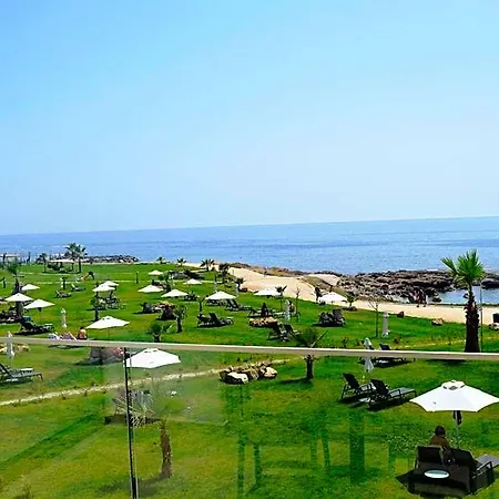 Amphora Otel Pafos