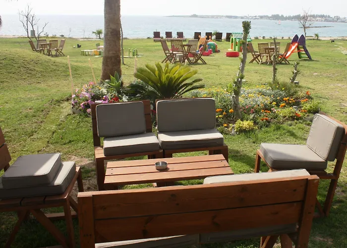 Amphora Hotel&suites Paphos