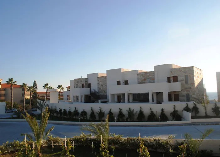 Amphora Hotel&suites 4*