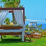 Amphora & 4* Paphos