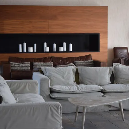 Amphora Hotel&suites Paphos