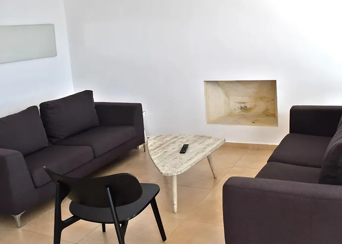 Amphora Hotel&suites 4*