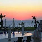 Amphora Hotel&suites 4* Paphos